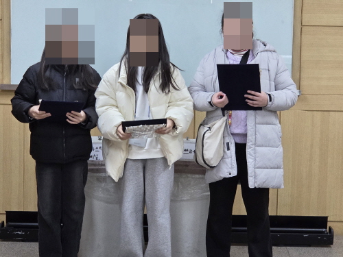 ÷������